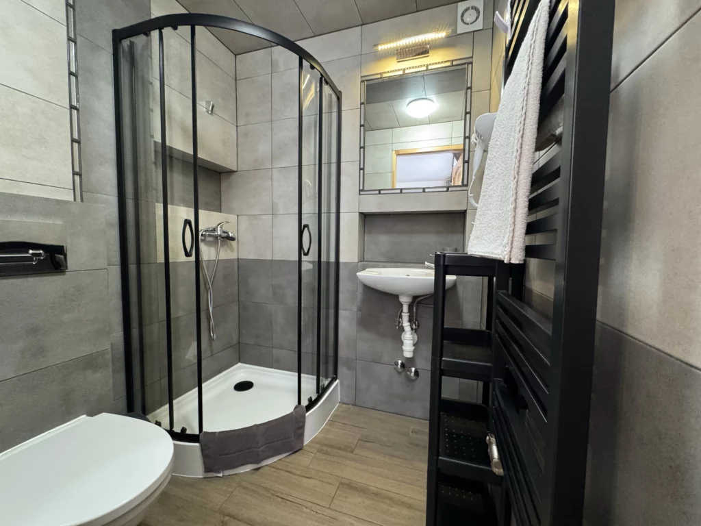 Łazienka 02 - Pokoje z aneksem kuchennym bukowina tatrzanska