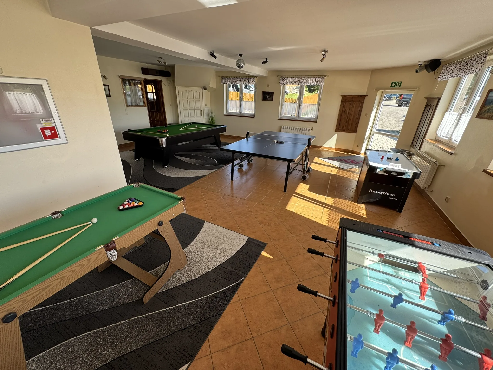 Sala gier w kompleksie Willa Góry